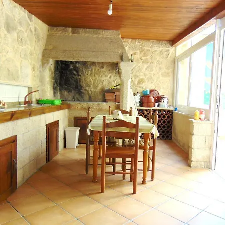 Apartment Rua Ramon Caamano *